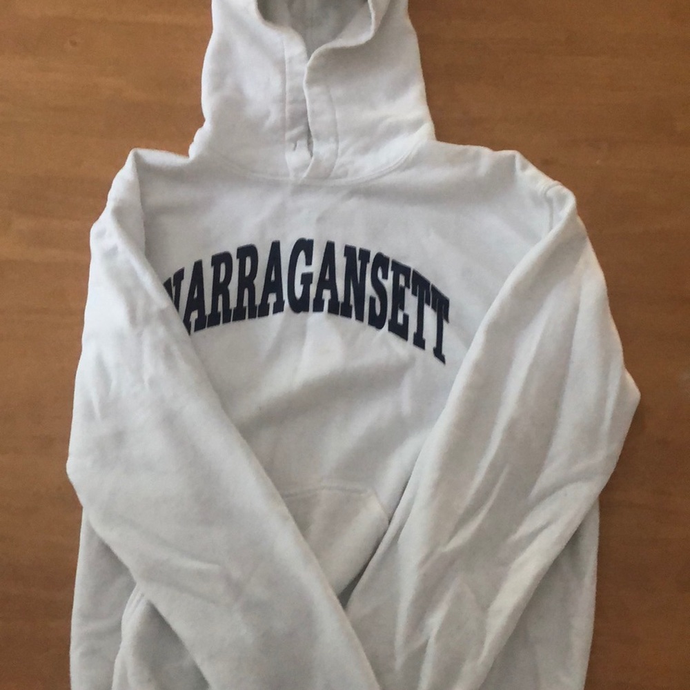sweatshirt